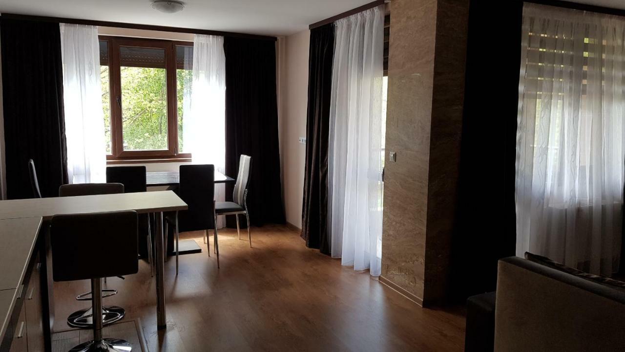 Studio Kamelia Kazanlŭk Esterno foto