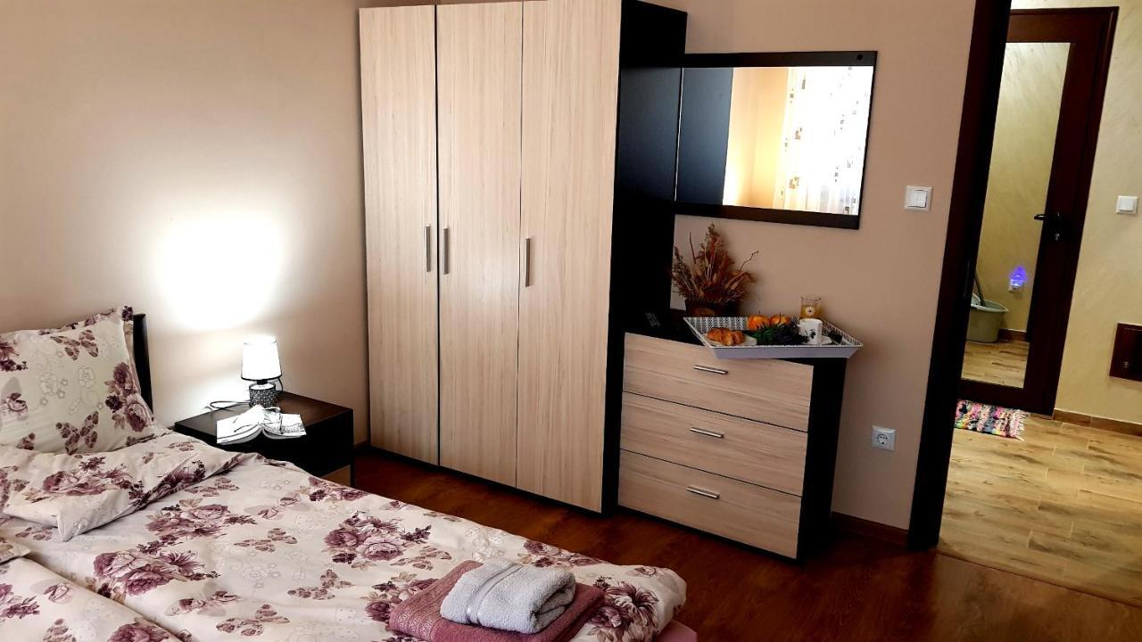 Studio Kamelia Kazanlŭk Esterno foto